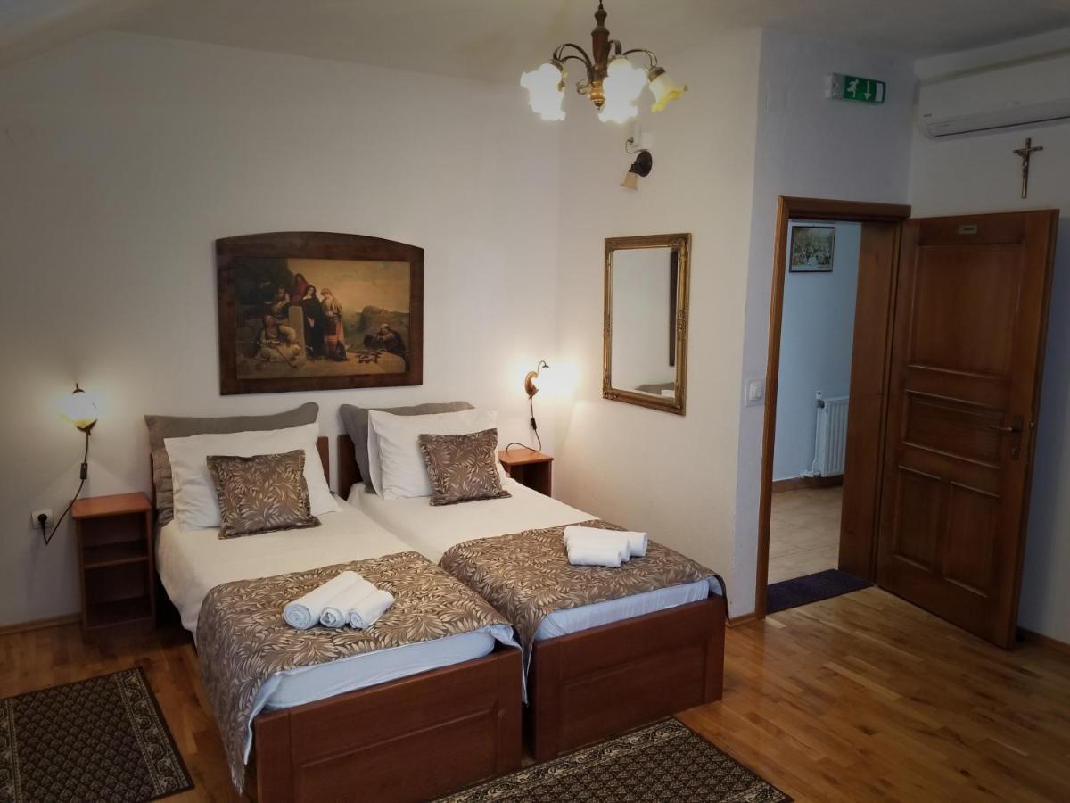Wellness B&B Winery Sontacchi Kutjevo エクステリア 写真